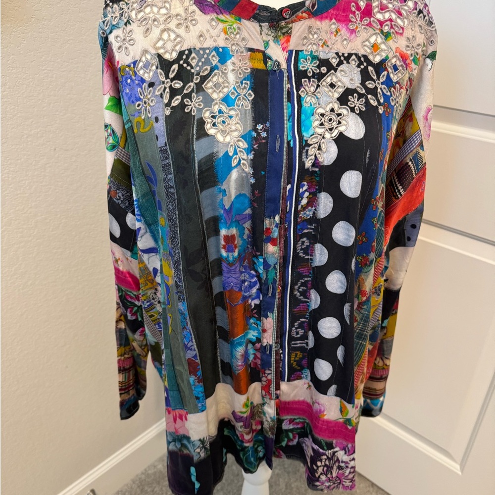 Johnny Was Multicolor Embroidered Top